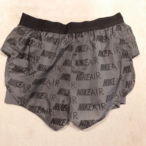 Nike Womans Lightweight Running Shorts Sz.L/Gray-Black/Lined/NikeAir All Print - Picture 2 of 10